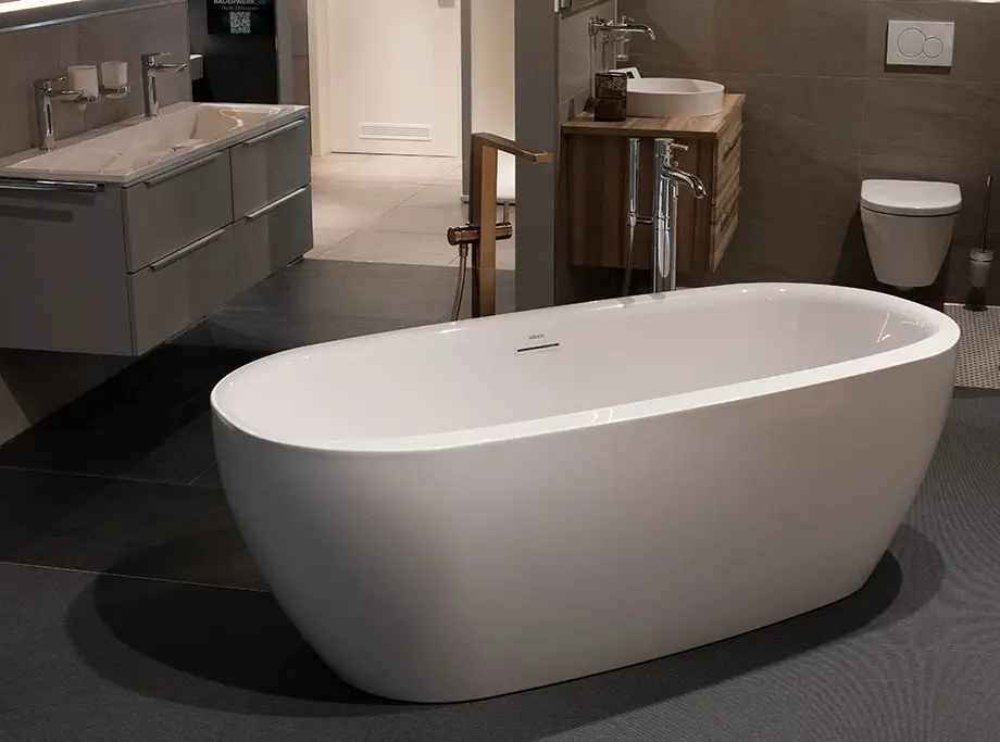 Badewanne in Moderner Athmosphäre